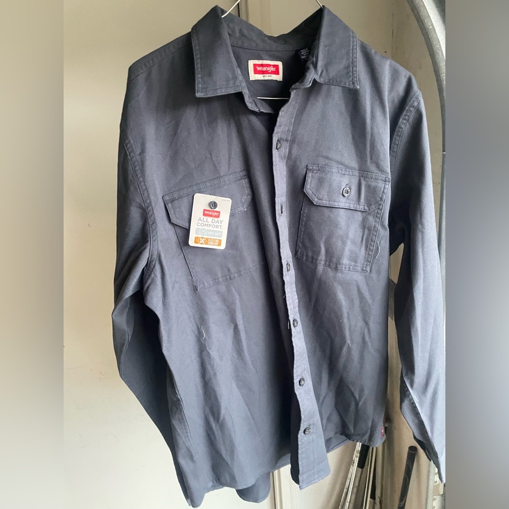 Wrangler Men's Charcoal Button Down Shirt